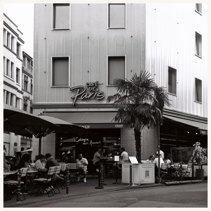 Café de Paris in der Ehrenstraße Köln